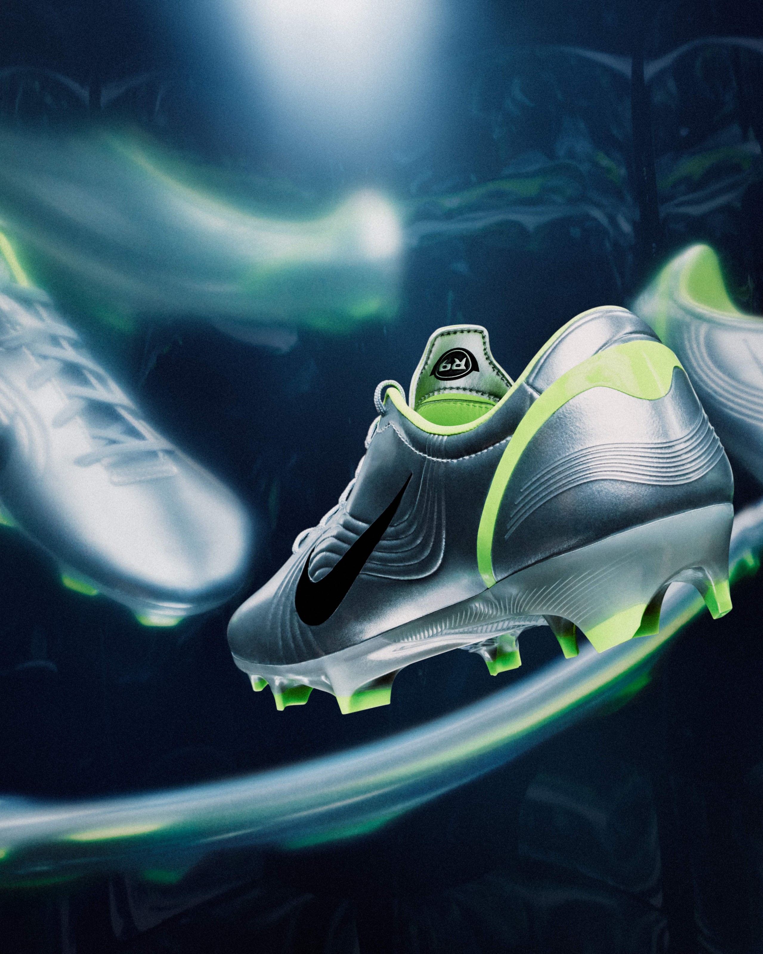 Nike Footballを代表するクロムカラーのマーキュリアル ヴェイパー 1