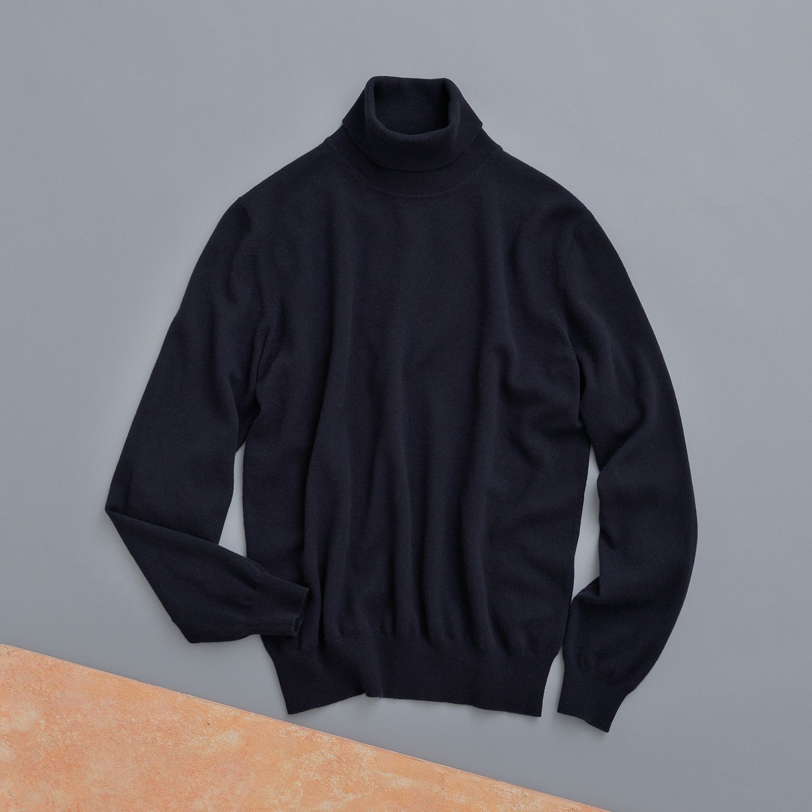 極上を纏う喜びをロロ・ピアーナとともに──特集：ローゲージか