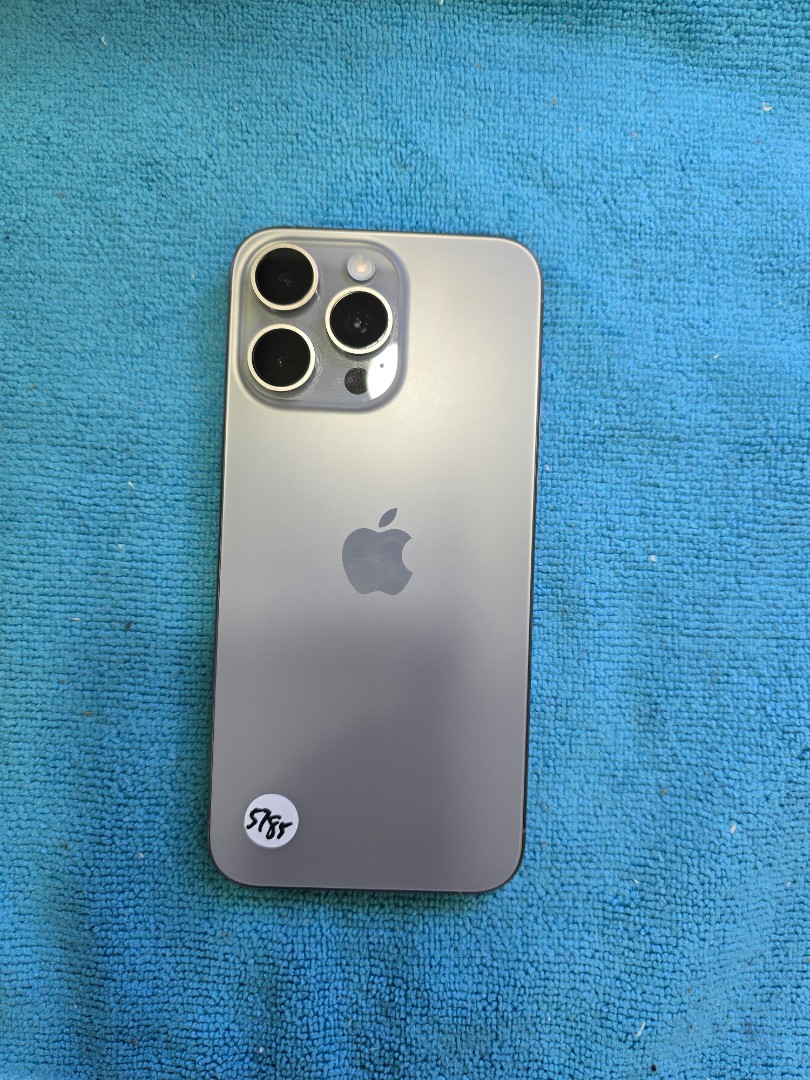 Iphone 15 pro max 512GB 香港行貨，apple原廠保養日期至：19-12-2024