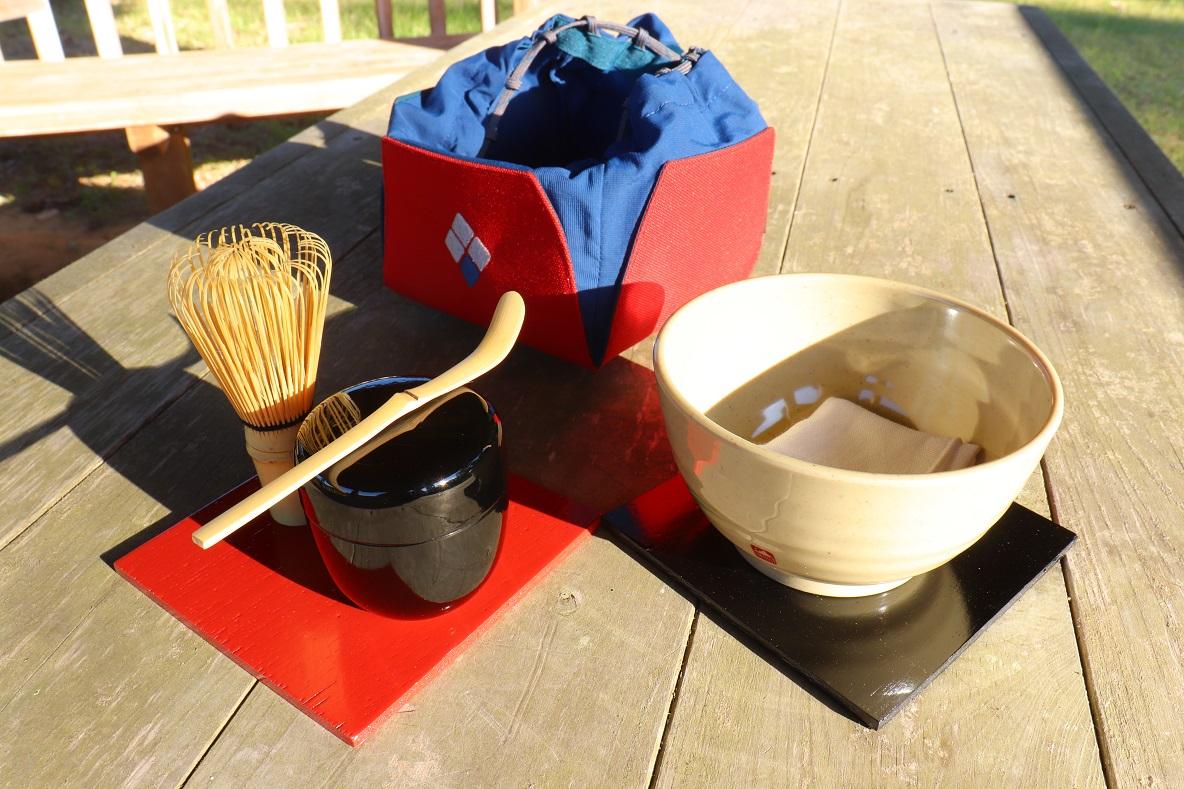 モンベルの野点セットが、春の登山やピクニックにおすすめな理由は