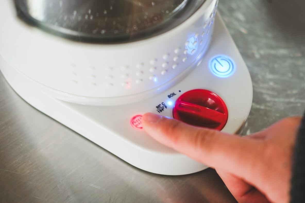 正解の電気ケトル」これだったんだ！温度調整＆保温機能がついている