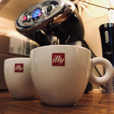 Francis Francis X7.1 Black Espresso Capsule Machine - illy eShop