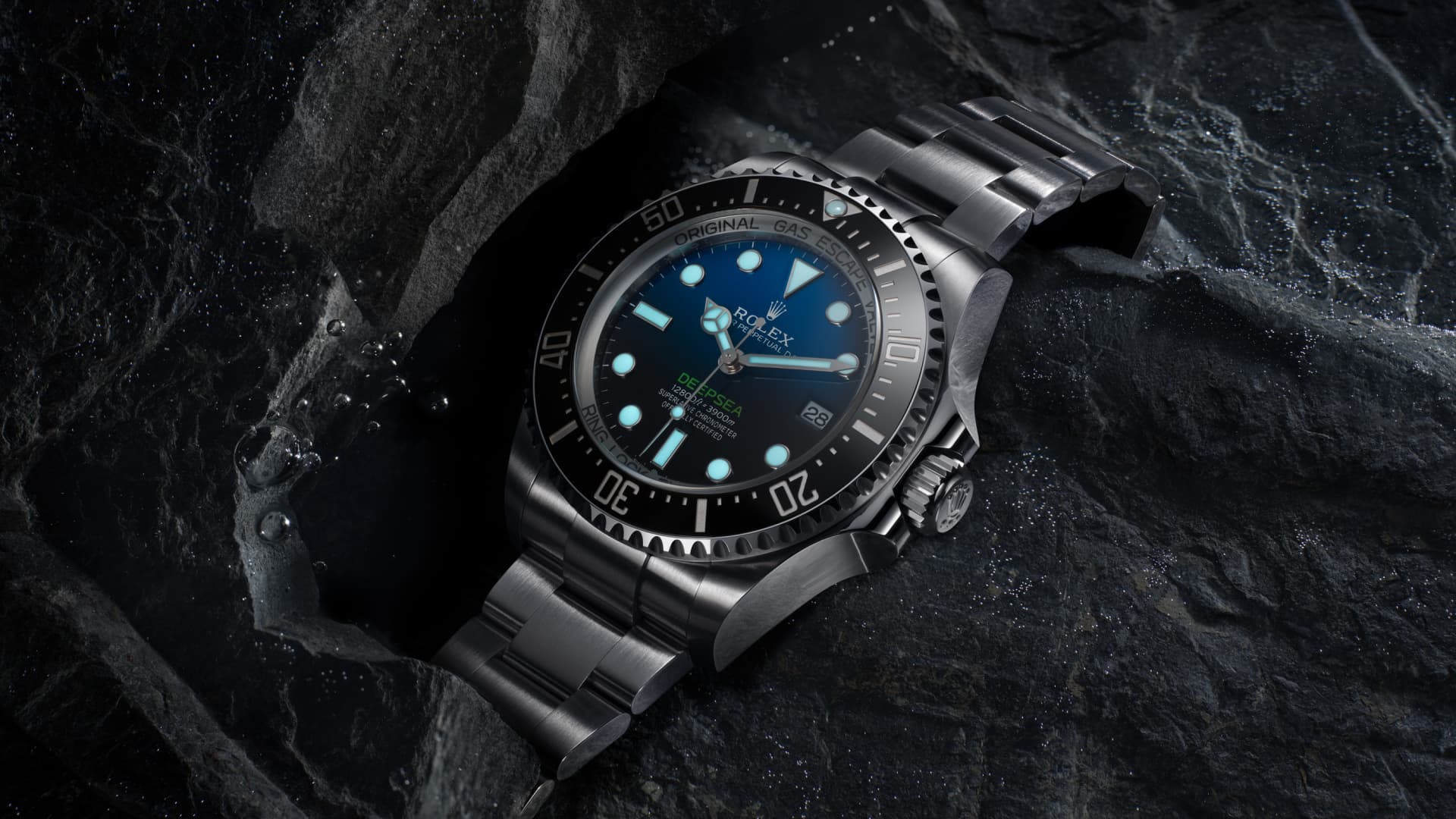 Rolex Rolex Deepsea saati: Oystersteel çelik - m136660-0005