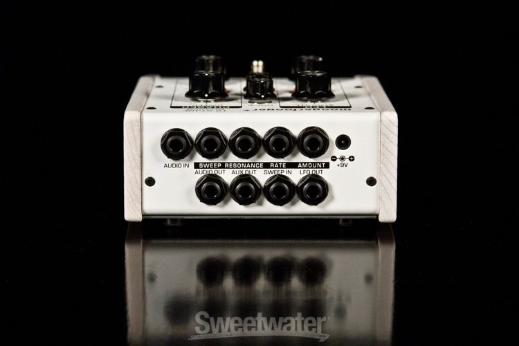 Moog Moogerfooger MF-103 12-Stage Phaser - Limited Edition White