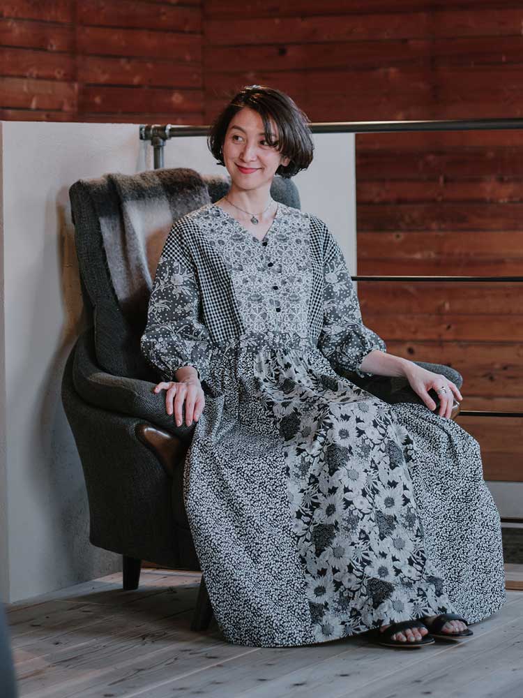 LIBERTY FABRICS リバティプリントを使ったパネル切り替えワンピース