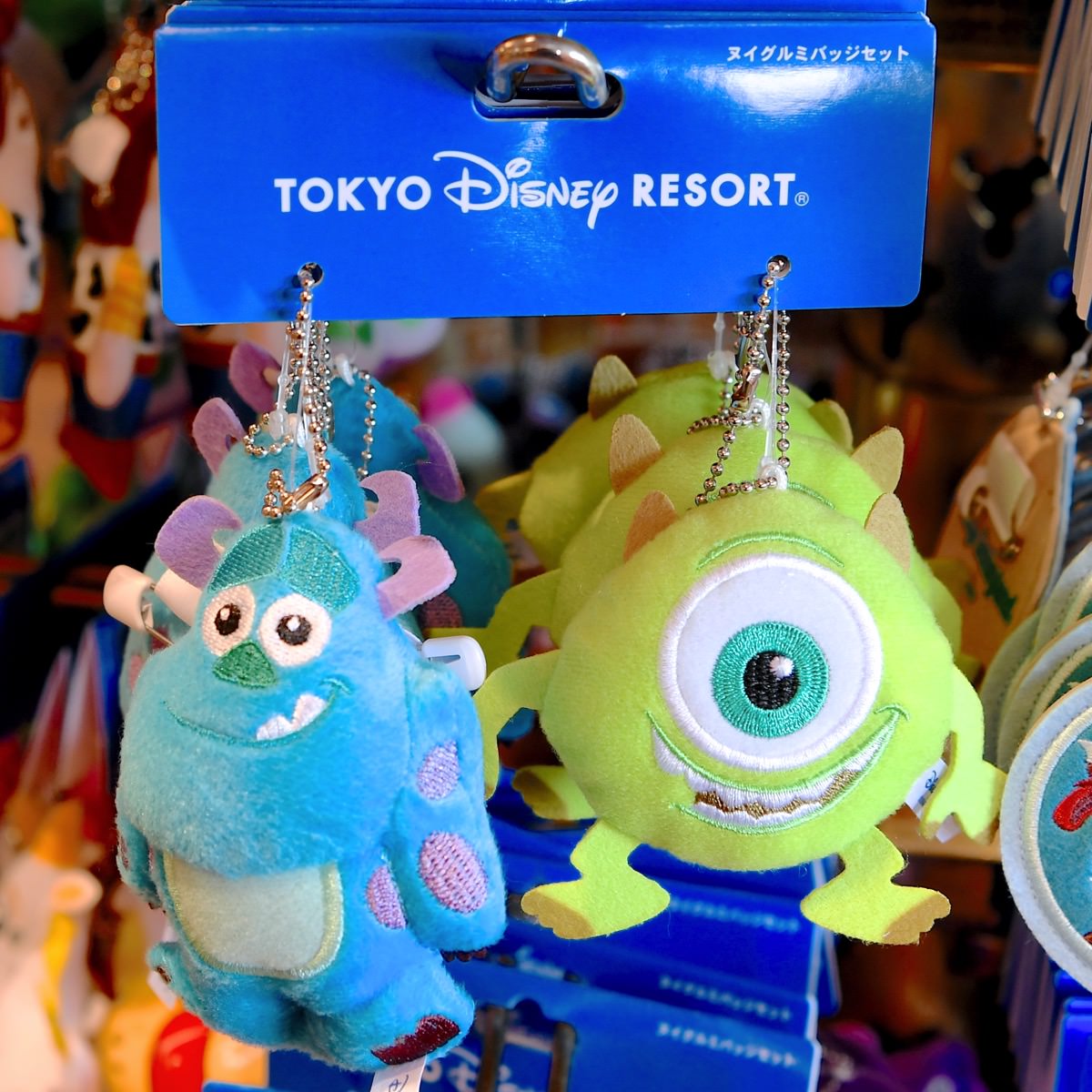 かわいいペアやトリオセット！東京ディズニーランド ぬいぐるみバッジ