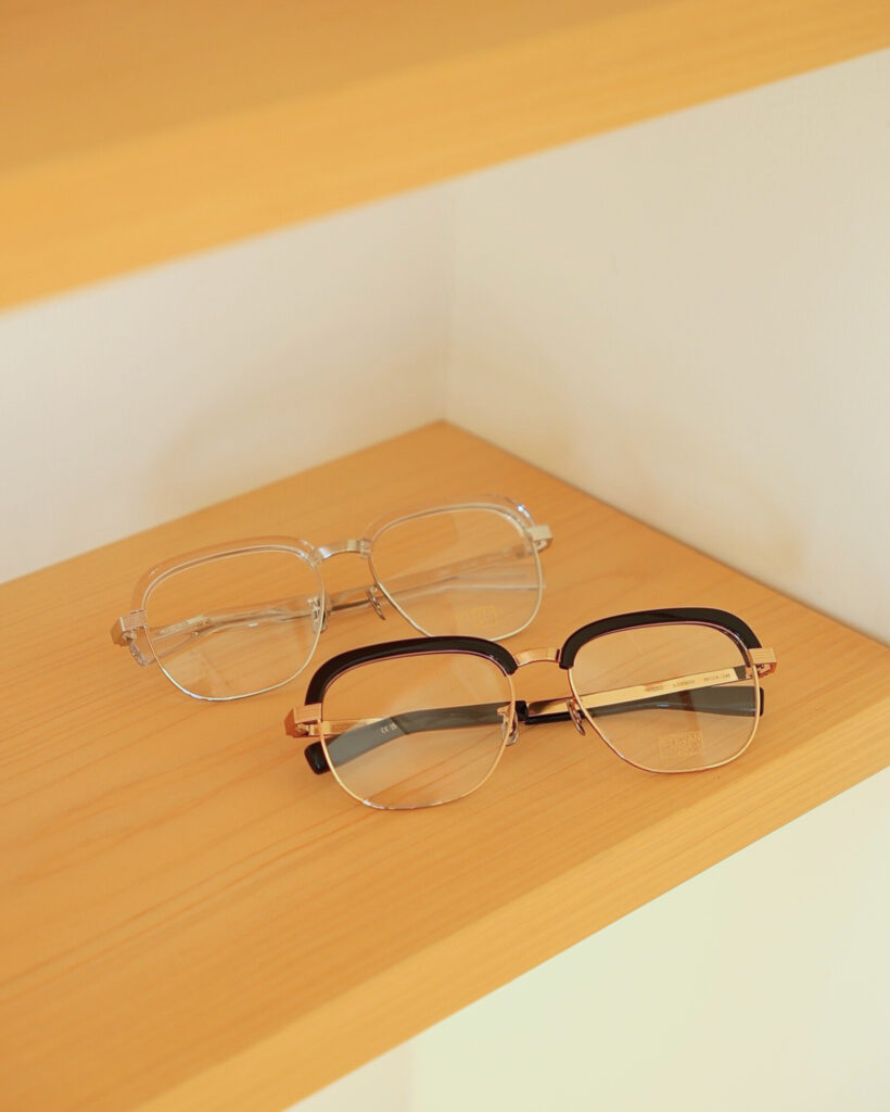 EYEVAN7285 