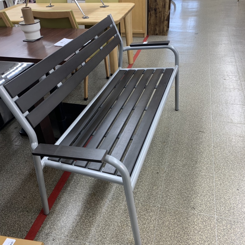 ベンチ（未使用品）入荷のお知らせです。 / リサイクルショップ三喜