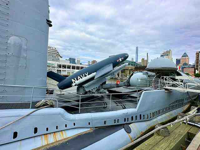 イントレピッド海上航空宇宙博物館 見どころ ニューヨークの空母で有名