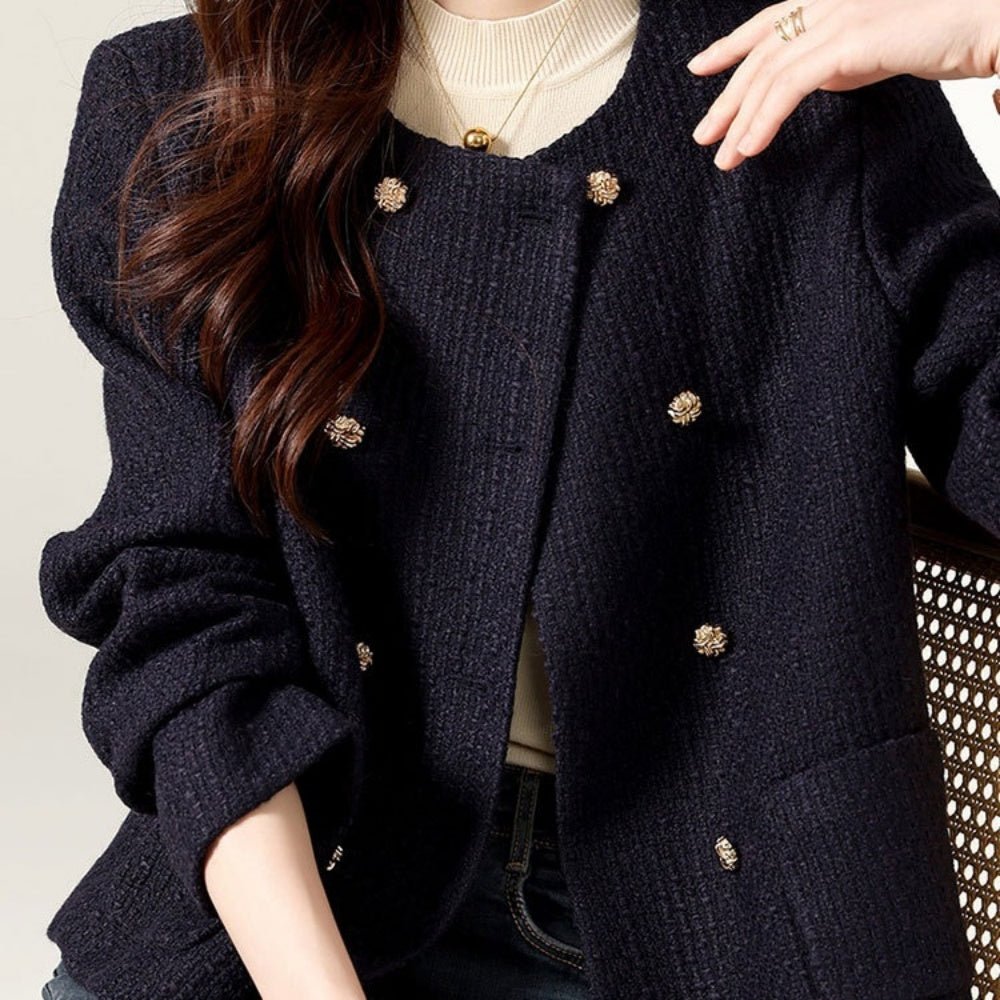 ノーカラーダブルボタンジャケット｜オフィスカジュアル レディース