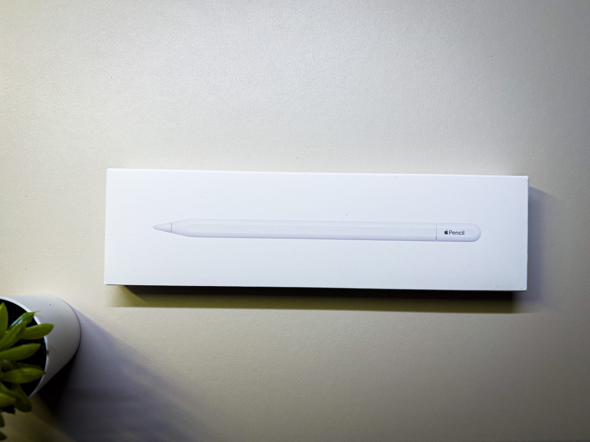 My first impressions of the new Apple Pencil (USB-C) | by Tobias