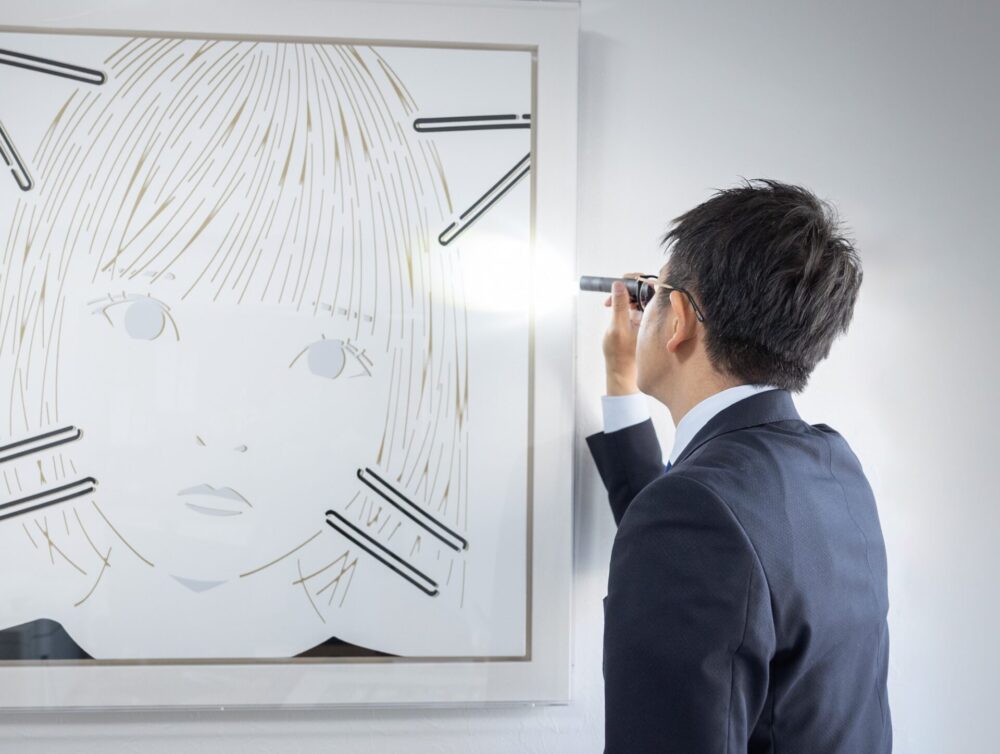 遺品整理に伴う絵画・骨董品・茶道具など美術品の買取サービスについて