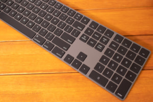 レビュー】Magic Trackpad 2 スペースグレイのカッコよさは次元が違っ