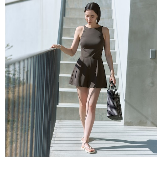 LOHEN ローヘン バックデザインスイムウェアand ショーツSET LOHEN