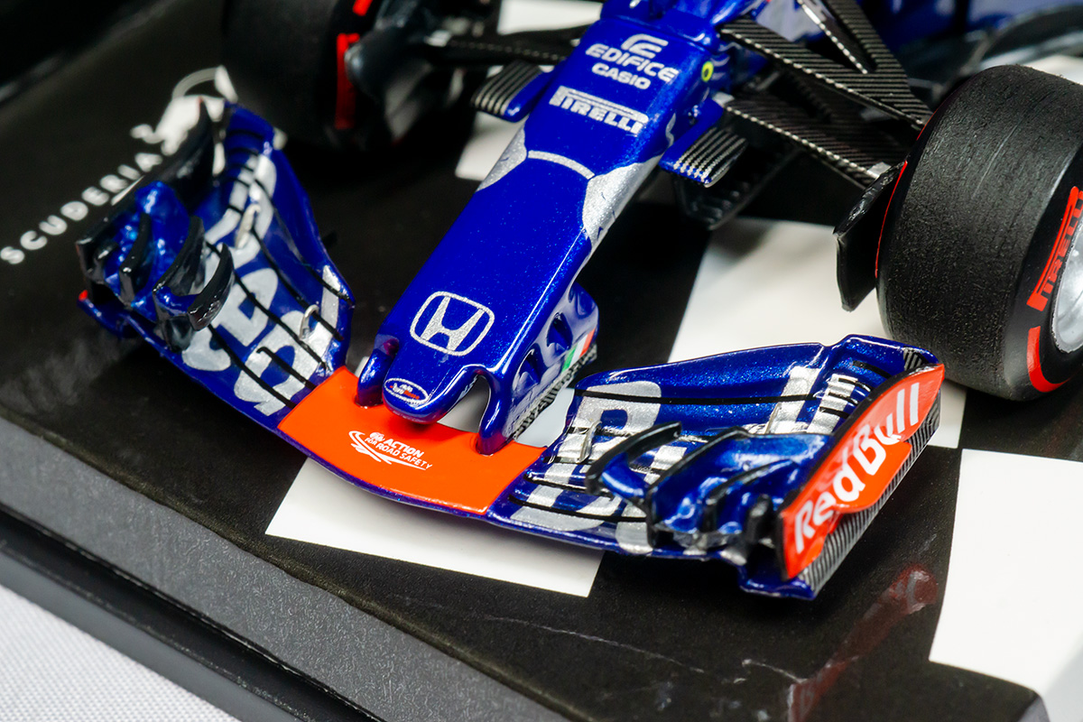 MINICHAMPS Toro Rosso STR13 Honda B. Hartley 2018 | b's mono-log