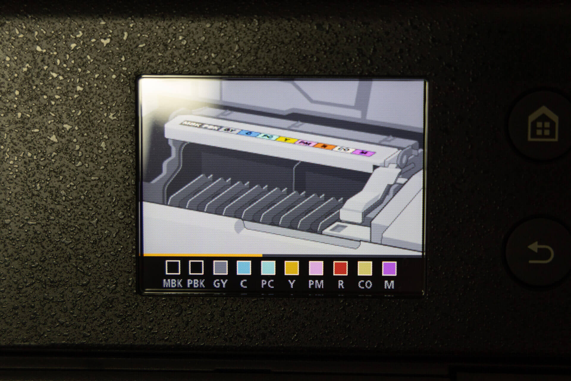 色再現が素晴らしい。Canonの写真用プリンター、顔料インクのPRO-G1が