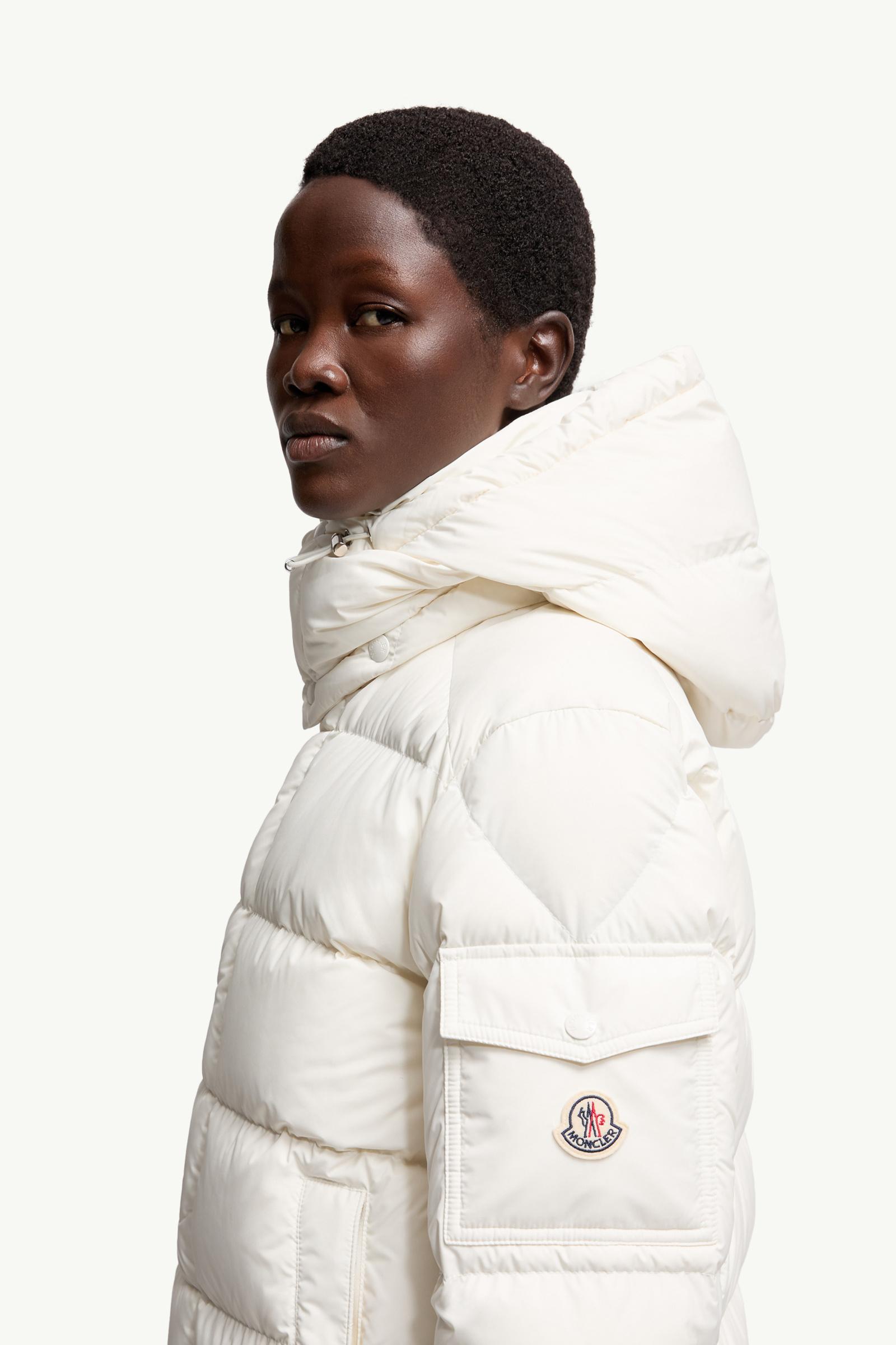 ホワイト Moncler Maya 70ショートダウンジャケット : ショートダウン