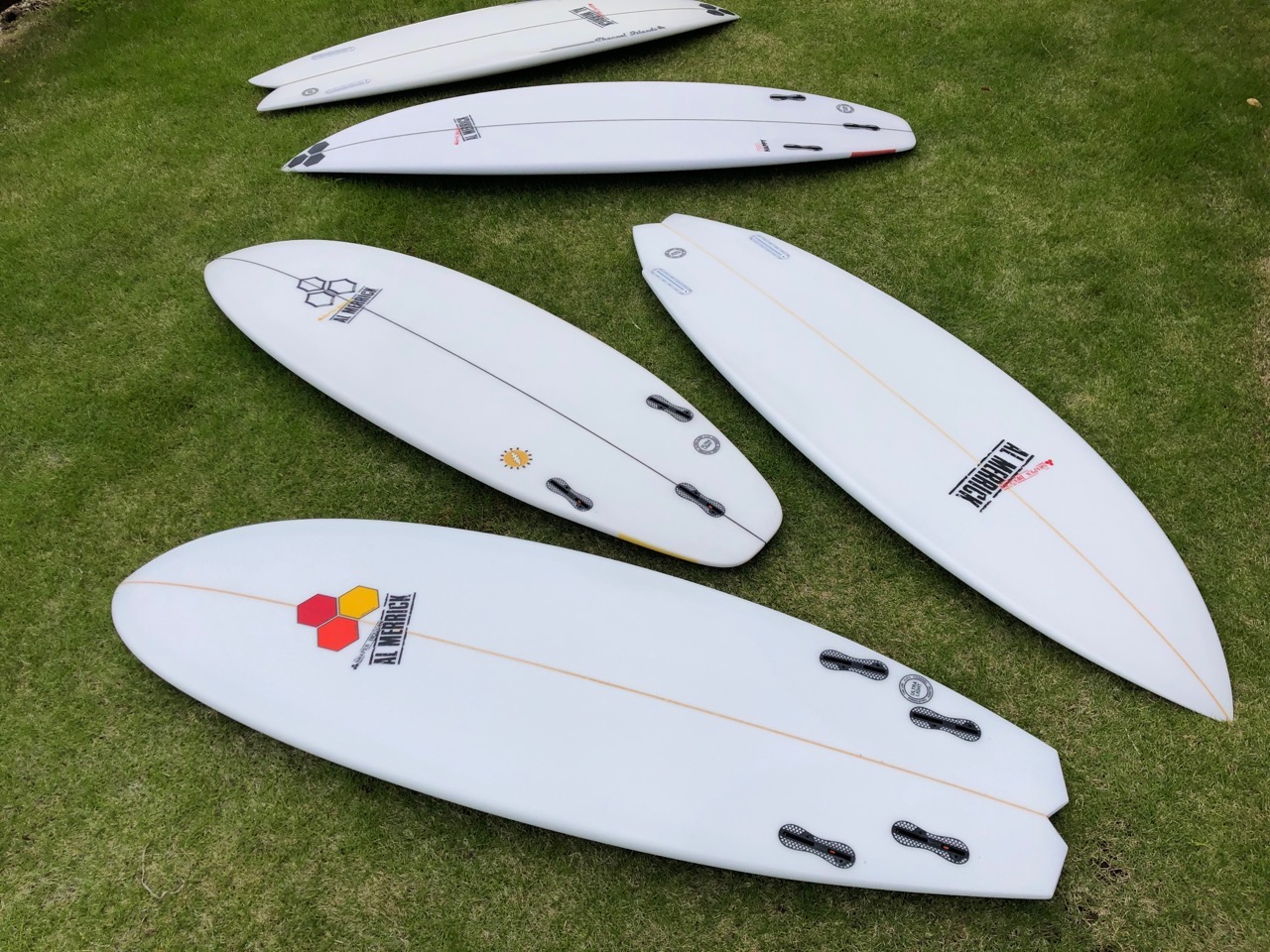 2022アルメリック モデル選び | MOANA COASTAL SERVICE