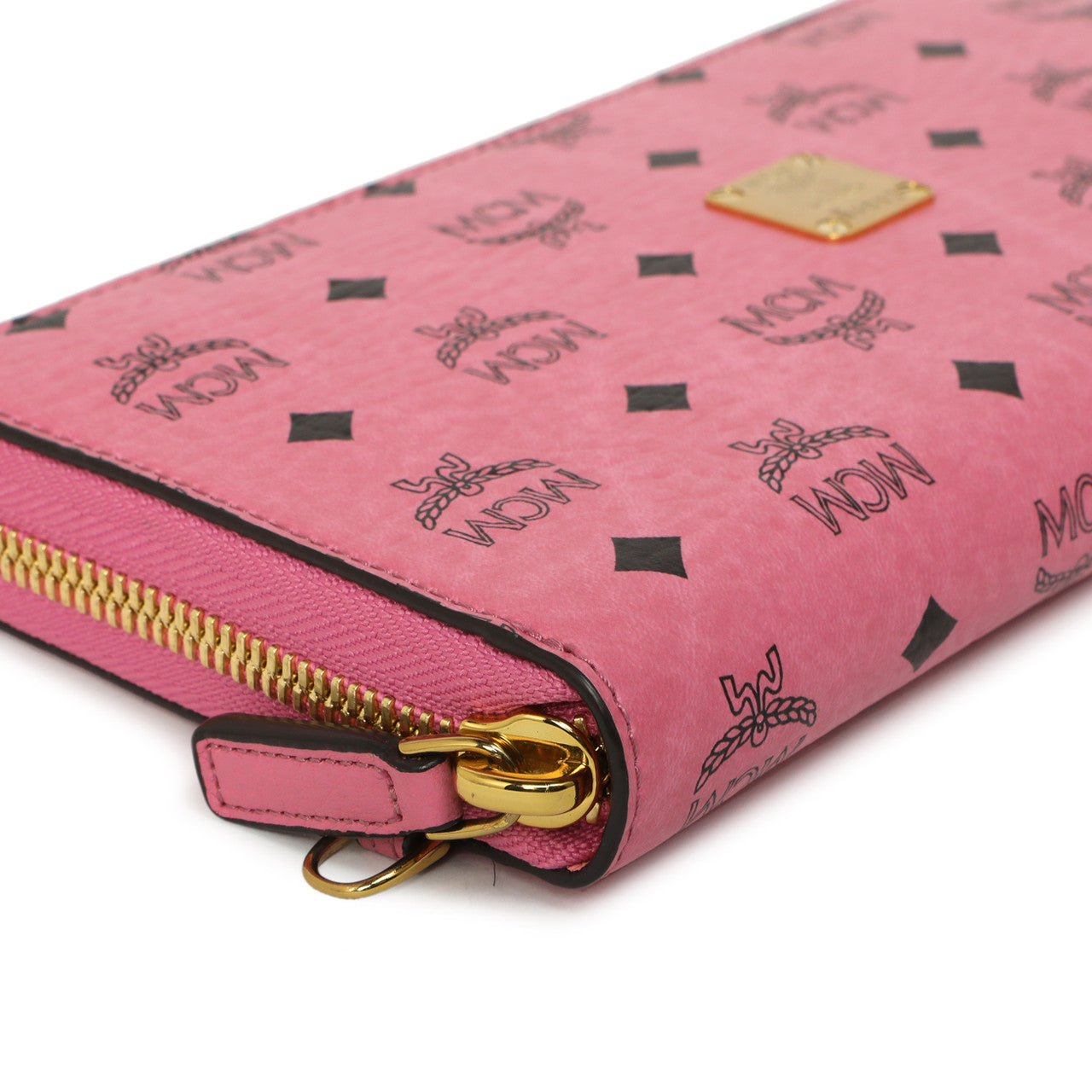 MCM Pink Visetos Zip Around Wristlet Wallet – Modaselle