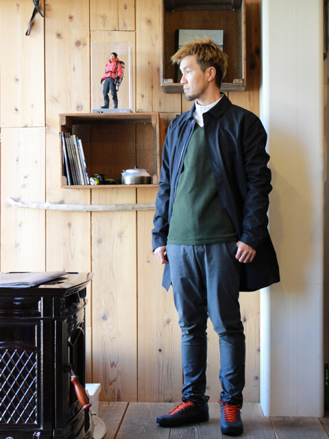 ARC'TERYX のメンズコート。Keppel Trench Coat（ケッペル トレンチ