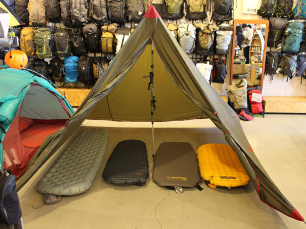 MSR待望のモノポールシェルター“フロントレンジ”入荷しました