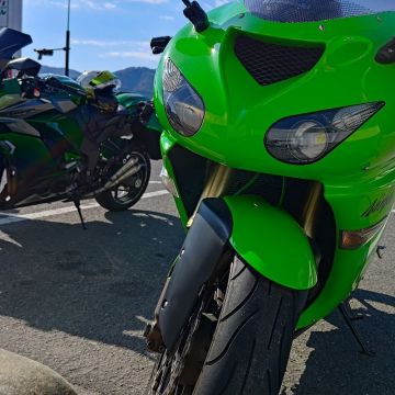 Ninja ZX－10R(カワサキ)のバイクを探すなら【グーバイク】