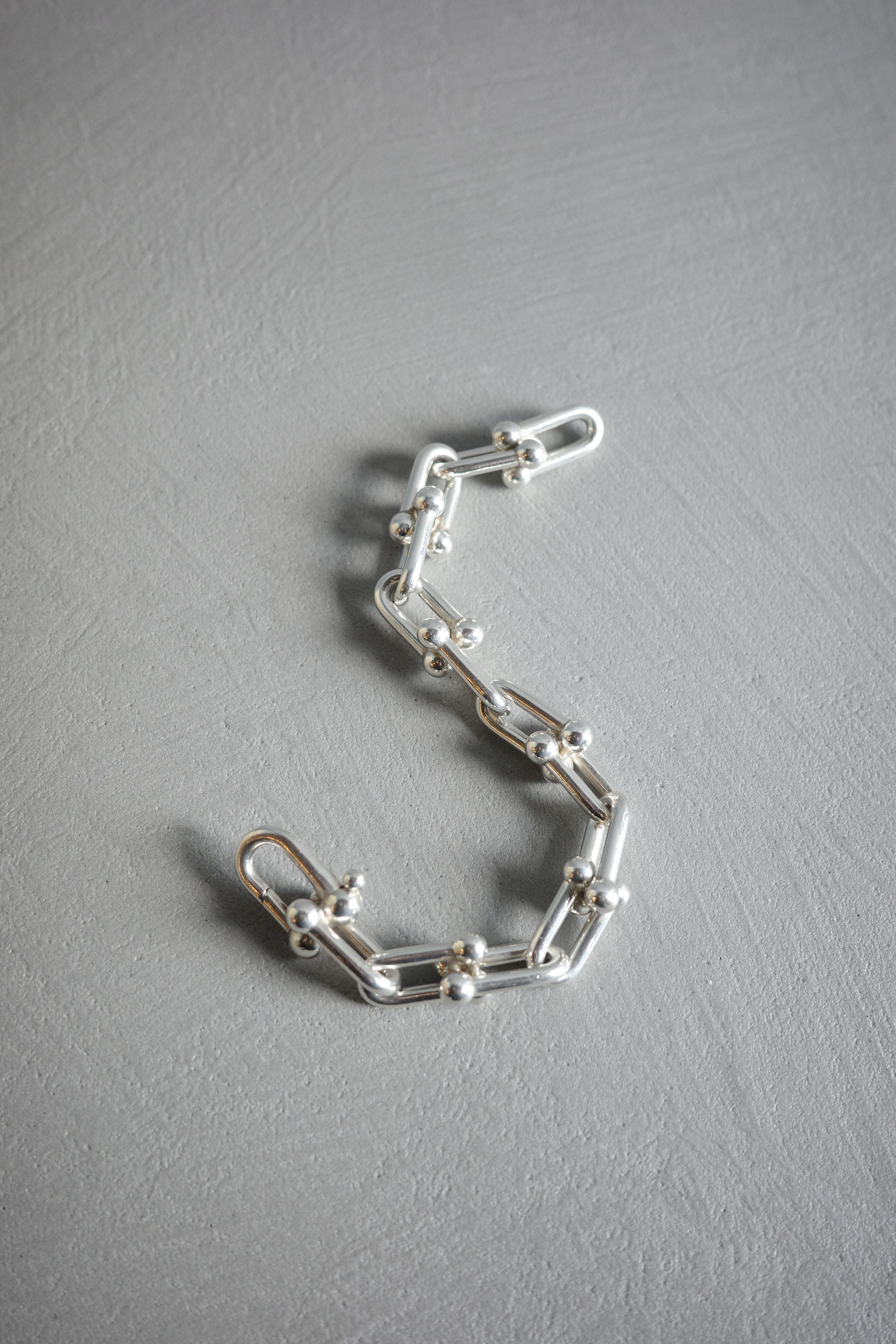 Tiffany&co ハードウェア ブレスレット ラージ - mozme