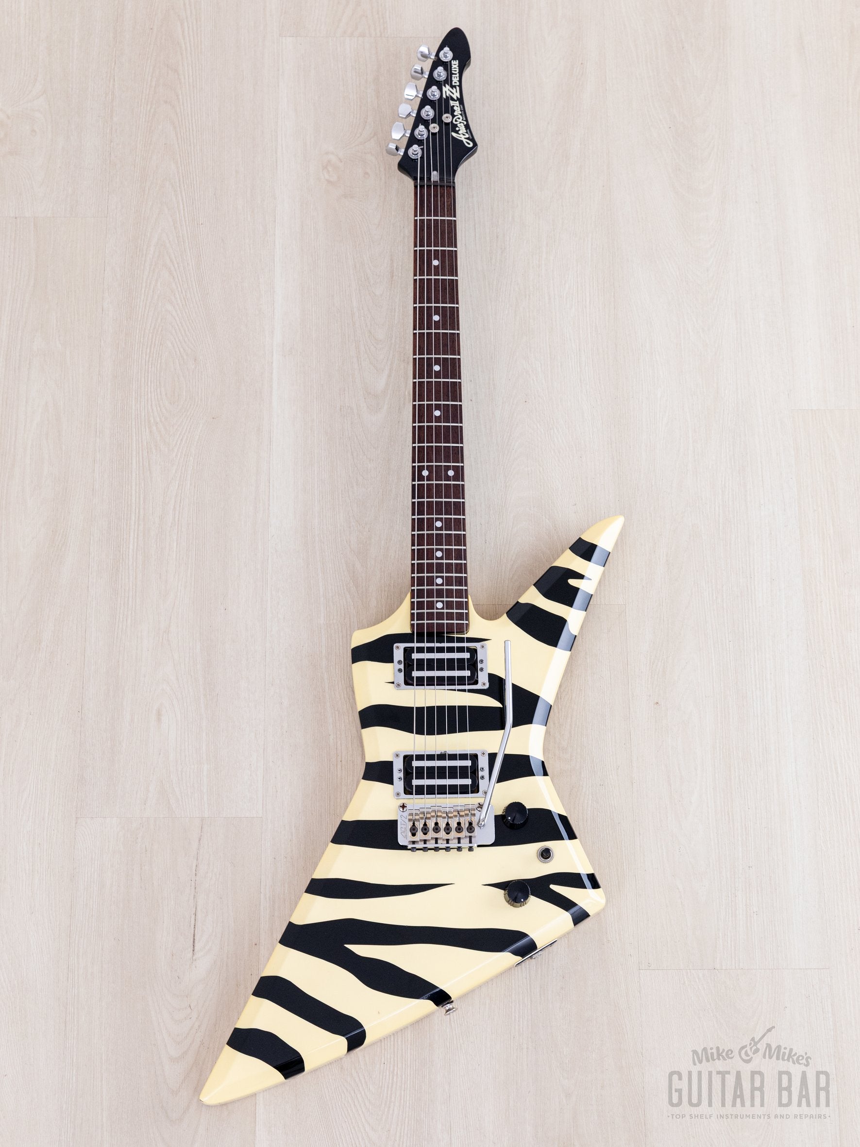 1984 Aria Pro II ZZ Deluxe Explorer White With Black Zebra, Japan Mats