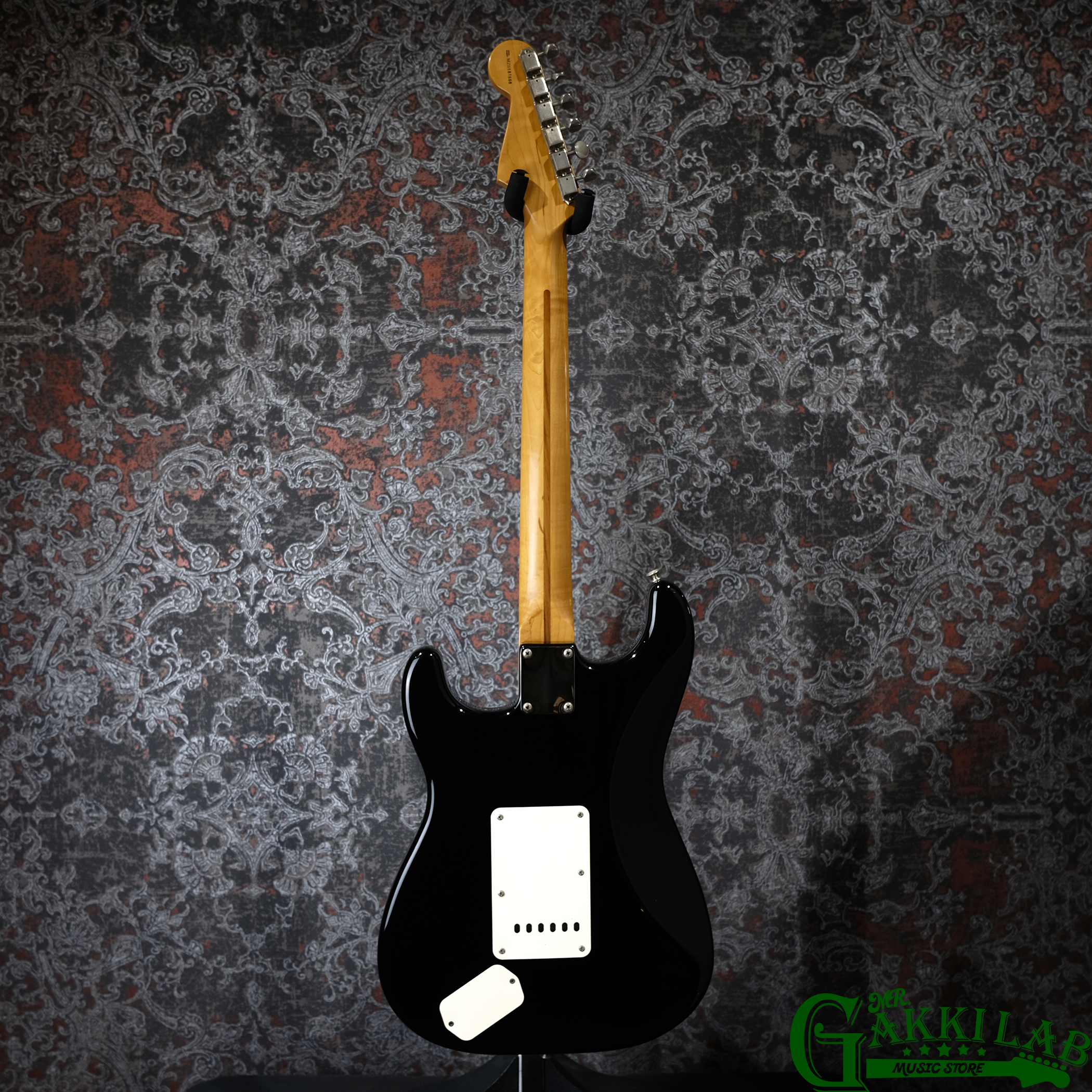Fender Mexico Deluxe Powerhouse Stratocaster Black Mod. | 札幌の