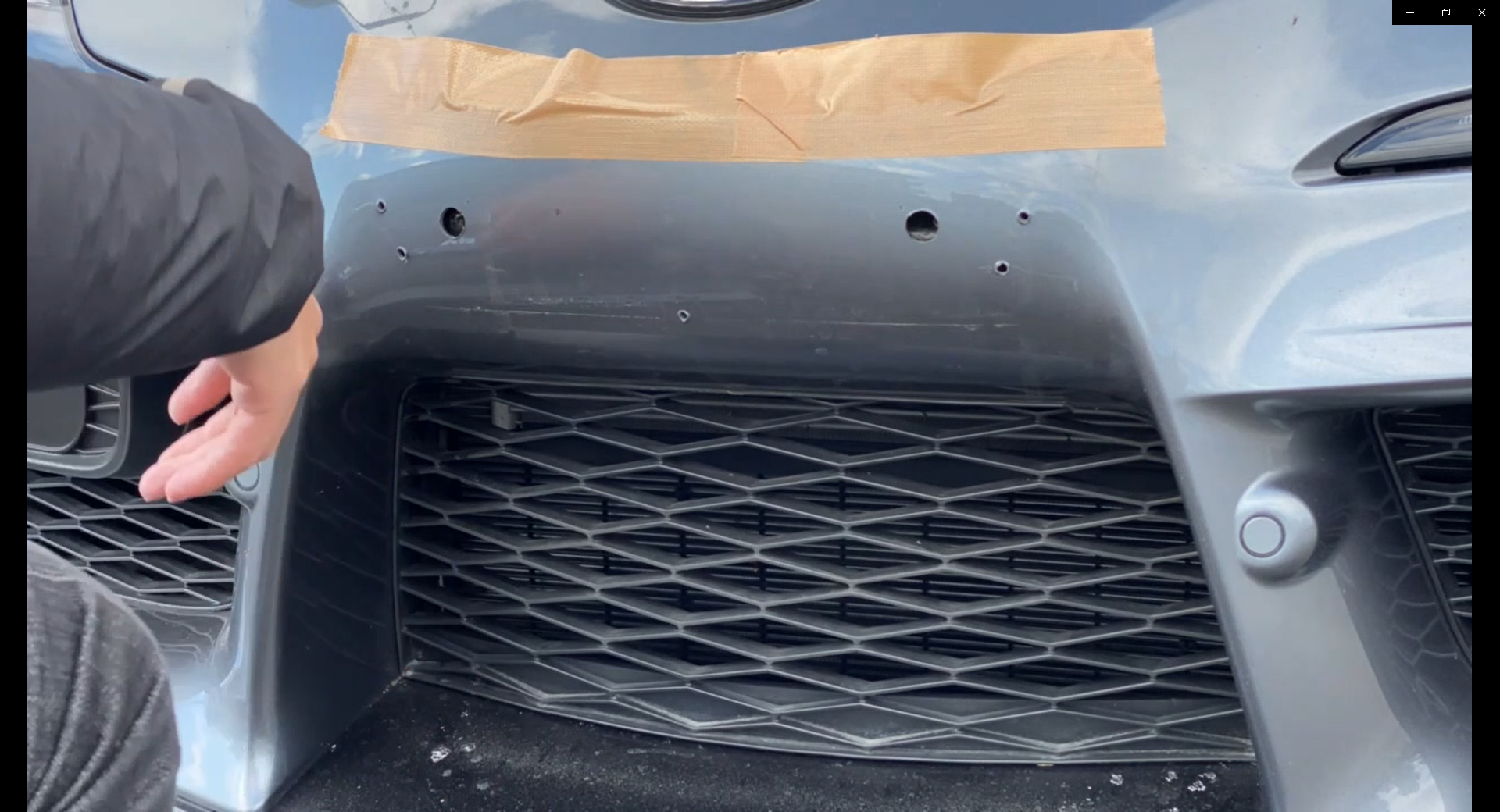 GRスープラDIY] ナンバープレートホルダーをMAX織戸さんプロデュース