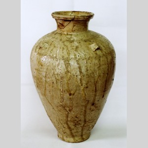 灰釉四耳壺 | 上田市の文化財