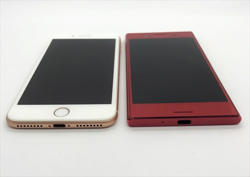 実機比較]5.5インチモデル人気機種 Xperia XZ Premium(ロッソ)とiPhone