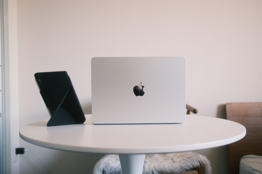 M3 MacBook Air13インチの半年間使用レビュー｜12インチMacBookから