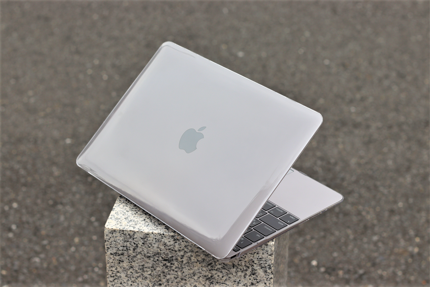 オフィス付き MacBook 12インチ 2泊3日～ Mac OS/SSD/webカメラ