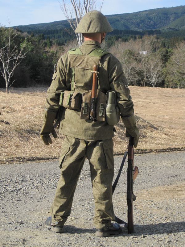間に合わなかった装備 ～ 東ドイツ軍 レインドロップ迷彩・UTV装備