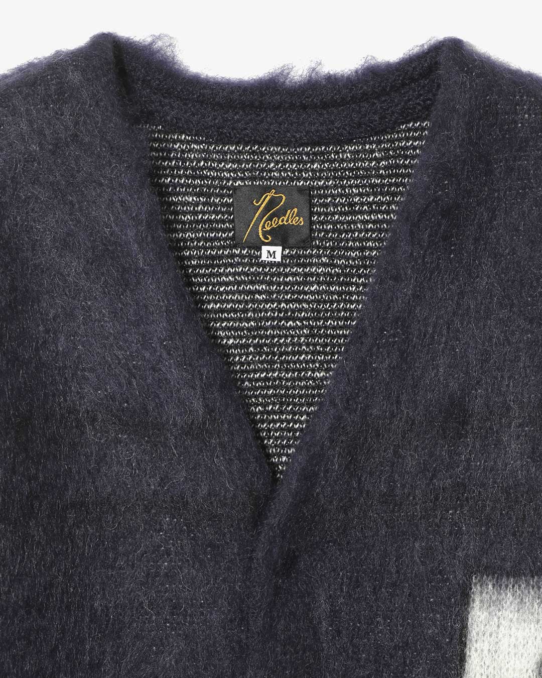 NEEDLES〉秋冬を彩る一着「モヘアカーディガン」 - TOPICS | NEPENTHES