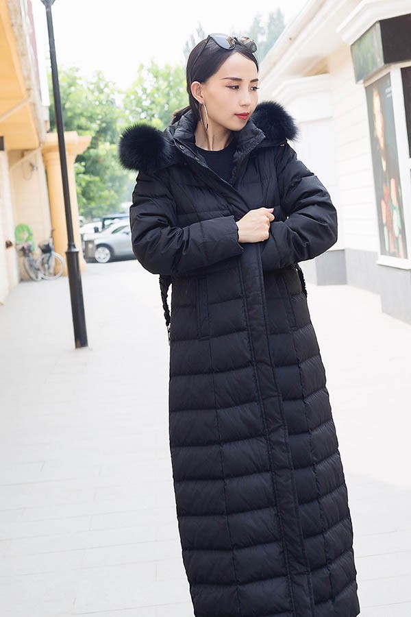 Newjoy / 超ロング ダウンコート Aライン 90％ダウン ベルト ファー