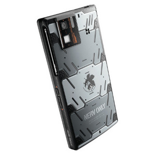 ドコモ、限定3万台のエヴァスマホ「SH-06D NERV」の予約受付を6月16日