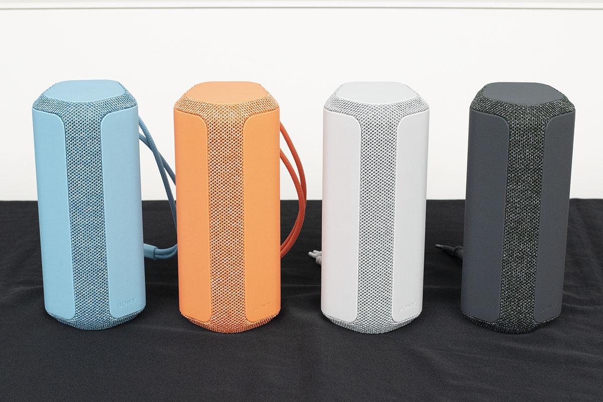 ソニー、広いリスニングエリアのBluetoothスピーカー「XE200/300