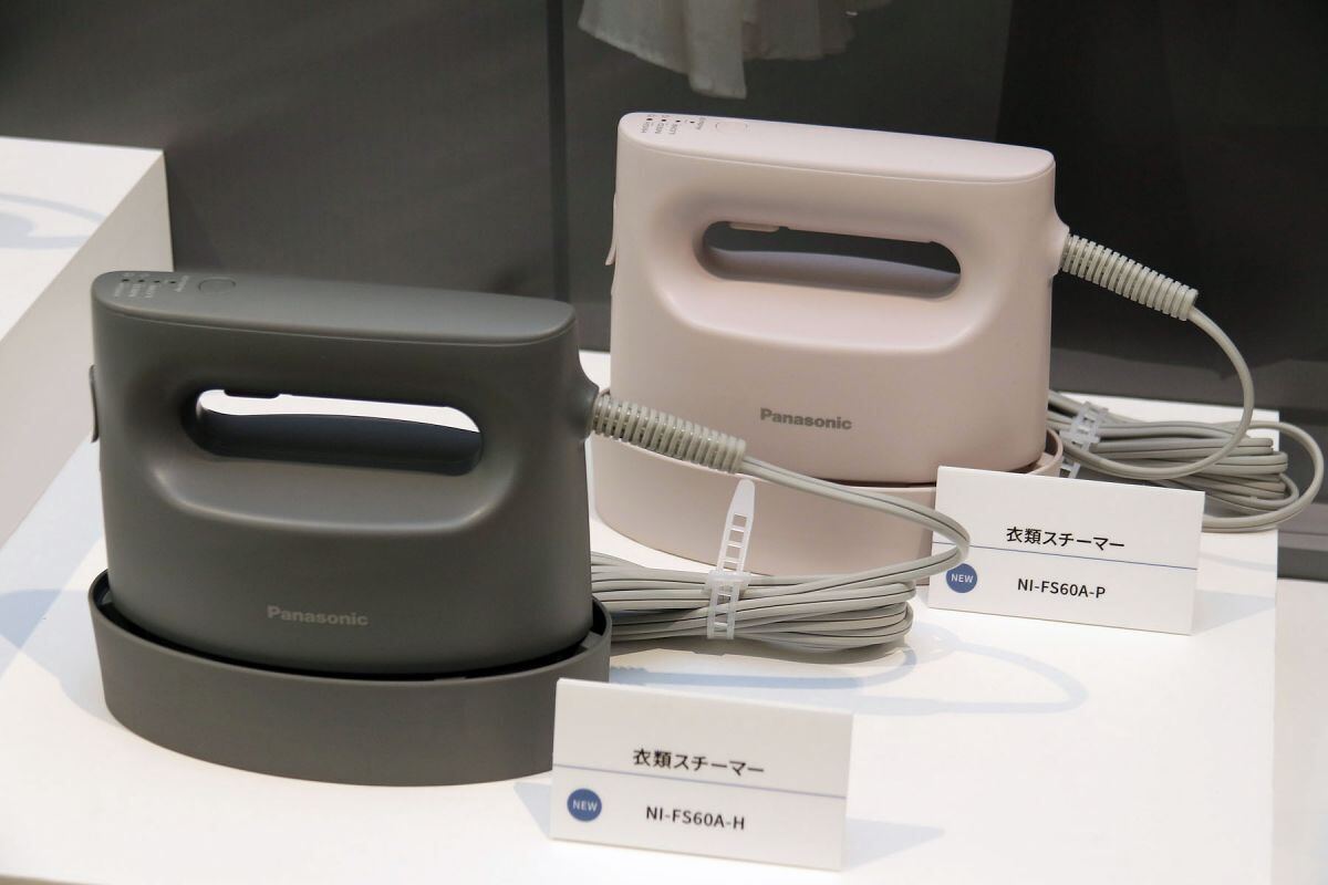 操作性が変わったパナソニックの人気衣類スチーマー、2024年新モデルの