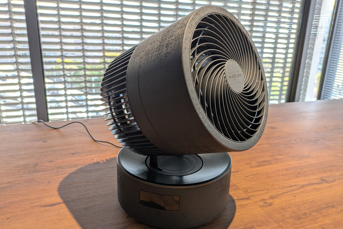 アイリスオーヤマ、左右360度送風できる円柱形サーキュレーター | マイ