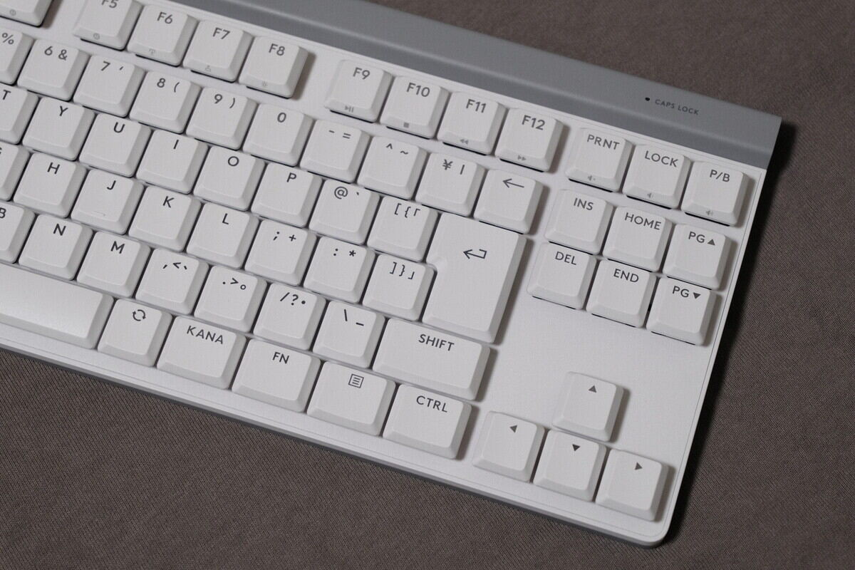 ロジクール「G515 RAPID TKL」を写真でレビュー。薄くてラピトリ対応