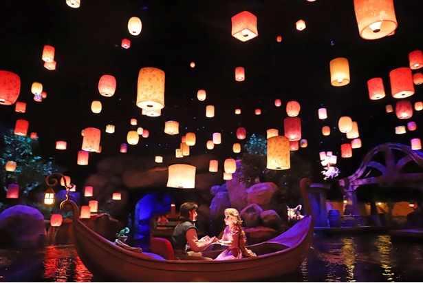 東京ディズニーシー「ラプンツェル」新アトラクションはランタンの絶景