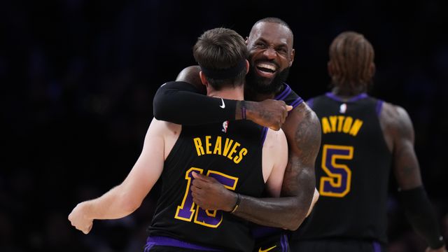 NBA】23年目・レブロンが歴史的シーズンをダブルダブルでスタート 3Pは