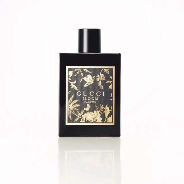 一年の疲れをそっと癒してくれる「香り」グッチ、ゲランの香水（Web