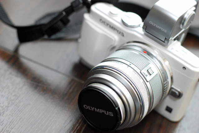元プロカメラマンが初めてのミラーレス一眼でOLYMPUS PENを選んだ理由