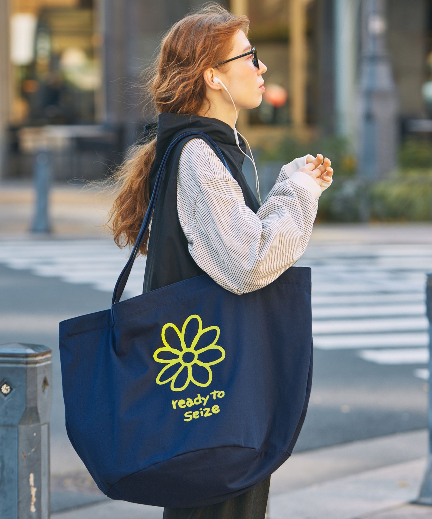 配色フラワープリント BIGショルダー トートバッグ MONO-MART LADY'S