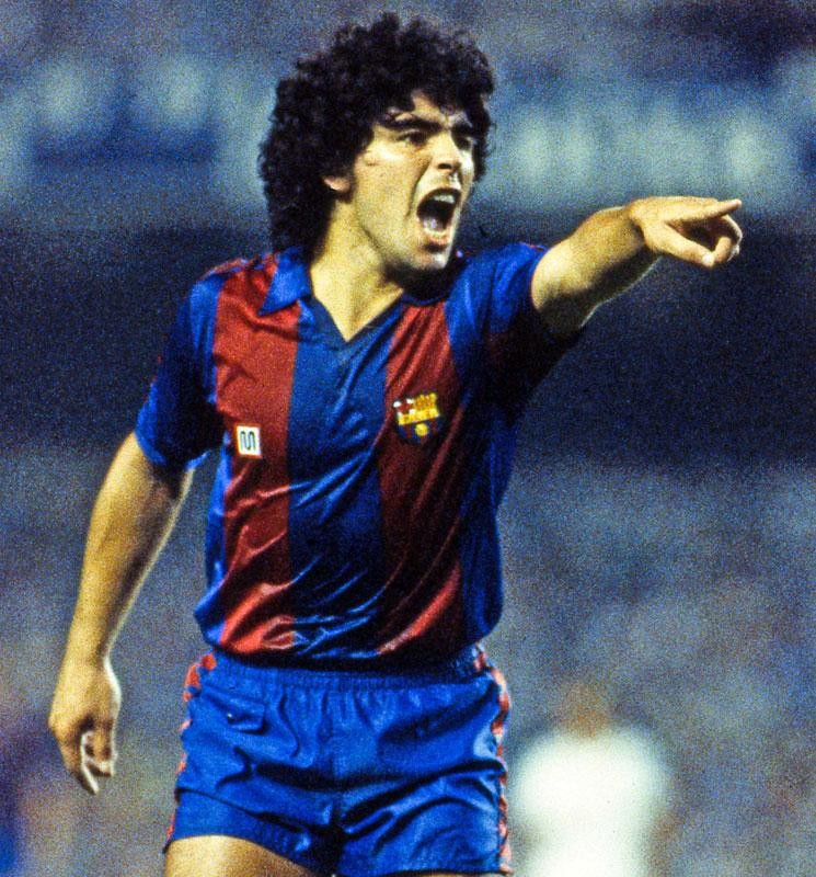 ディエゴ・マラドーナ、世界遺産級の「80年代ユニフォーム」5選（Qoly）