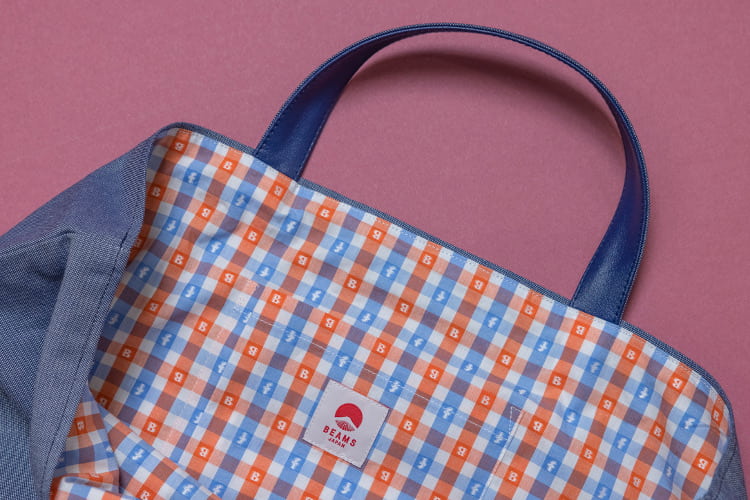 ファミリア×BEAMS JAPANがコラボ！ ウサギが描かれたデニムバッグと