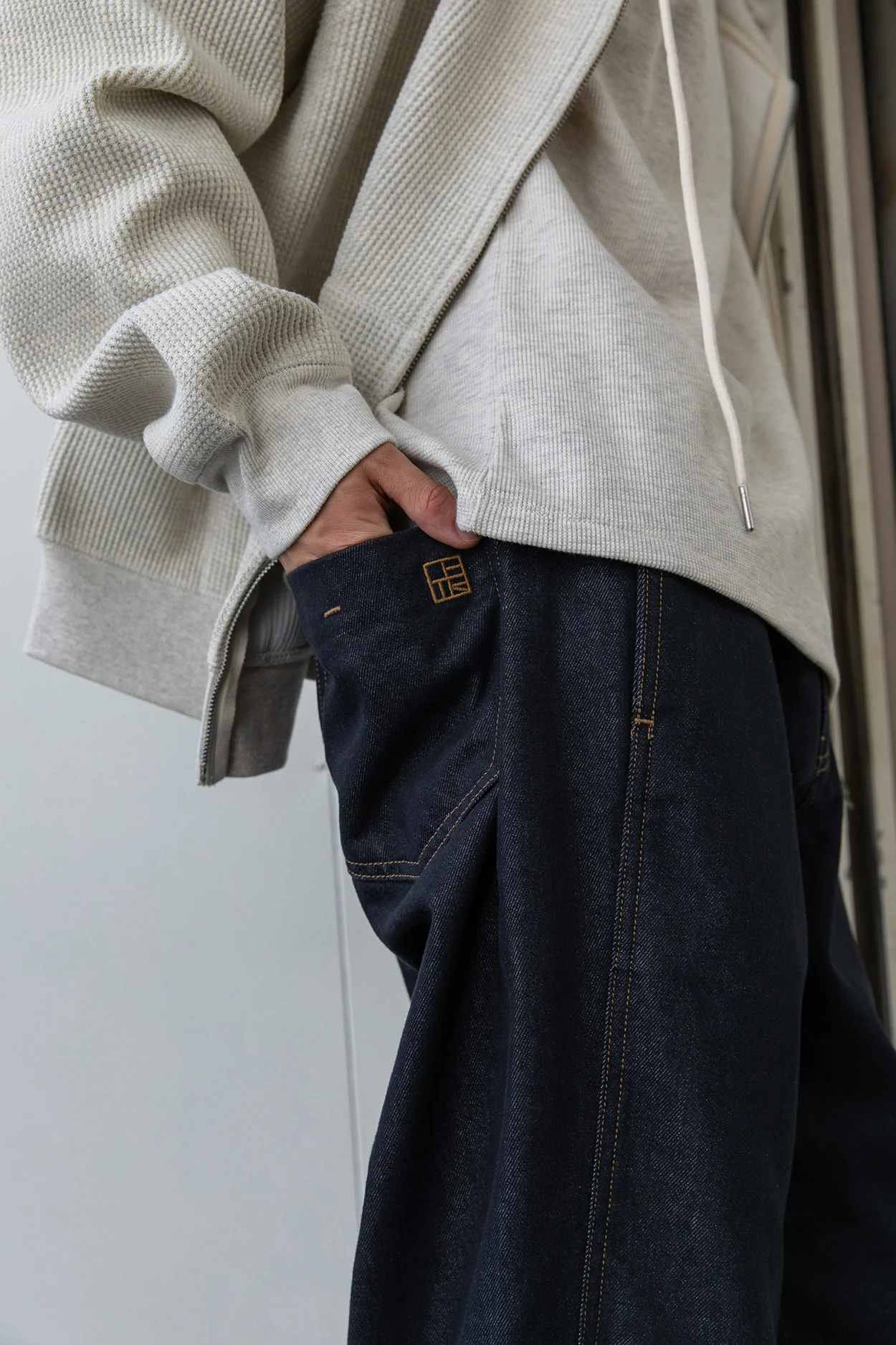 wide stitch jeans for him | OHOTORO